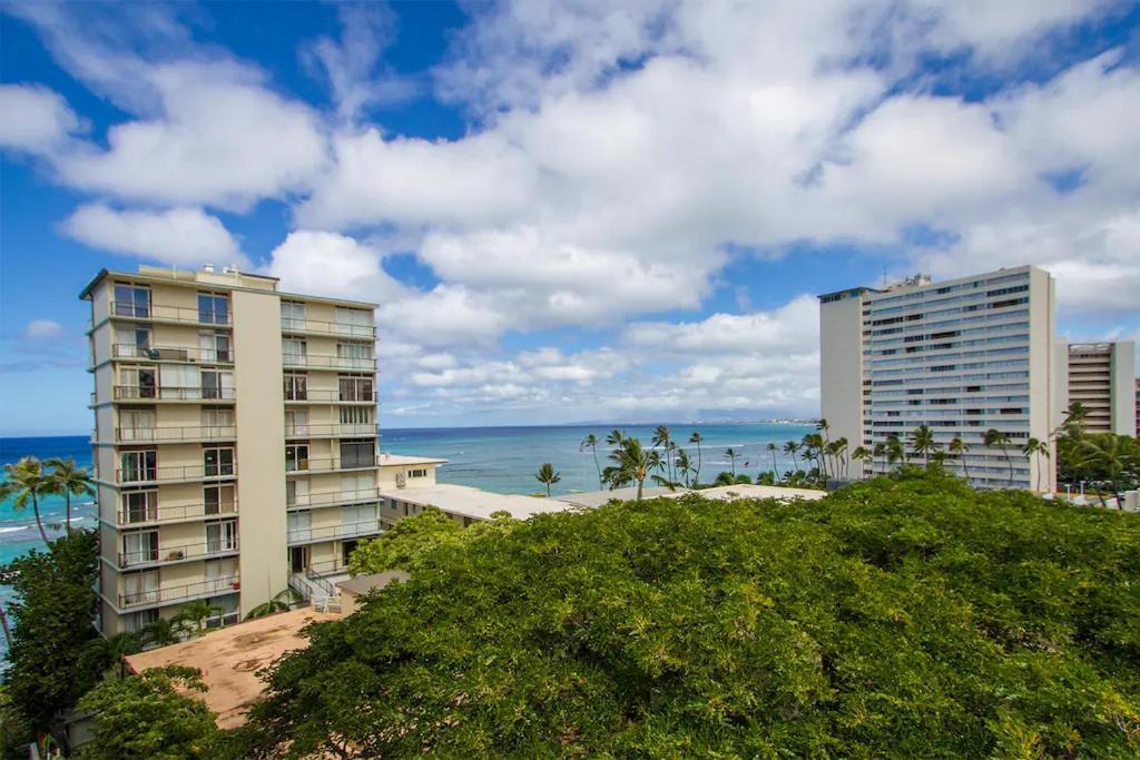 Diamond Head Beach Hotel Honolulu Esterno foto